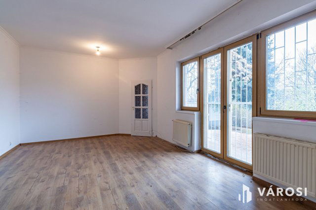 Eladó téglalakás, Budaörsön 119 M Ft, 2 szobás