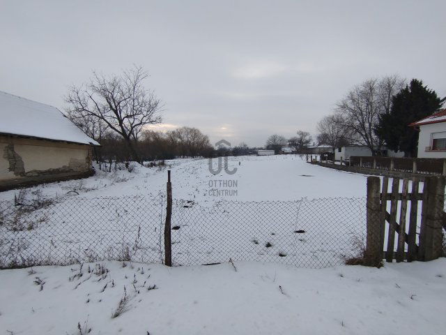 Eladó telek, Abonyban 5 M Ft / költözzbe.hu