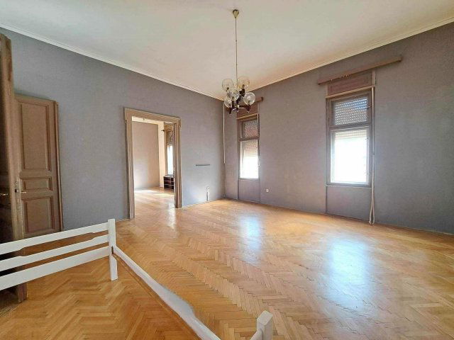 Eladó téglalakás, Szegeden 25.9 M Ft, 2 szobás