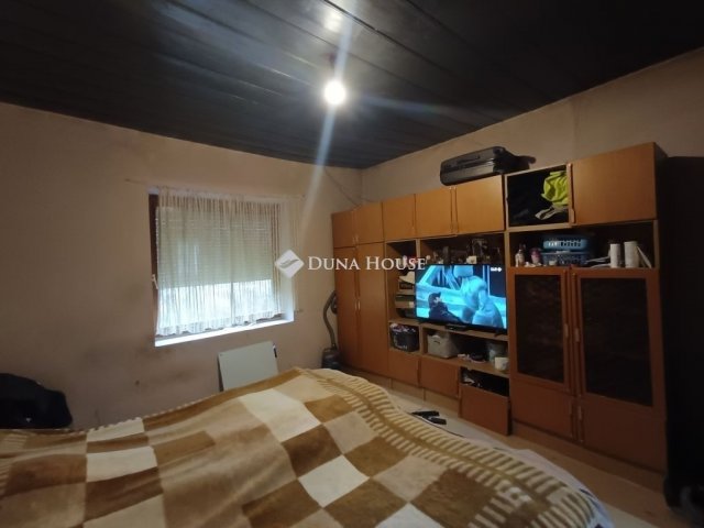 Eladó családi ház, Sülysápon 36.9 M Ft, 3 szobás