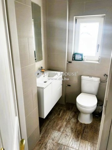 Eladó sorház, Budapesten, II. kerületben 210 M Ft, 4 szobás