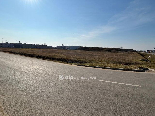 Eladó telek, Debrecenben 210 M Ft / költözzbe.hu