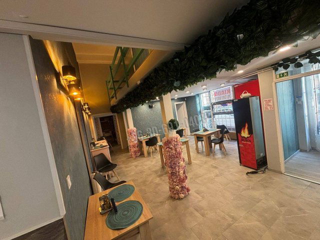 Eladó üzlethelyiség, Budapesten, VI. kerületben, Szondi utcában