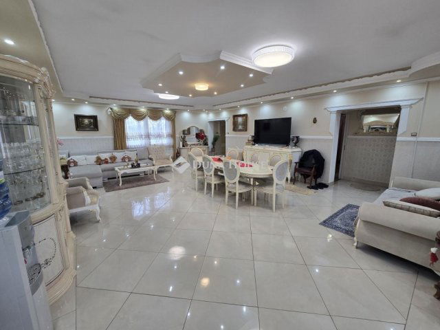 Eladó családi ház, Sárbogárdon 64.9 M Ft, 4 szobás