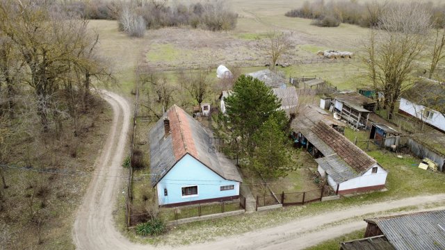 Eladó családi ház, Ágasegyházán 32 M Ft, 6 szobás