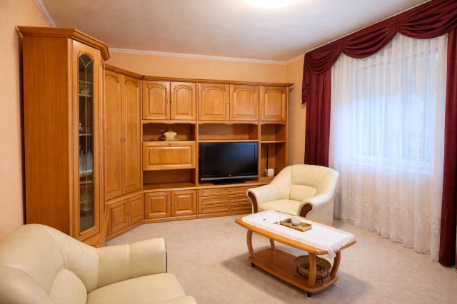 Kiadó téglalakás, albérlet, Debrecenben 230 E Ft / hó, 2 szobás