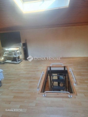 Eladó családi ház, Budapesten, XX. kerületben 28.5 M Ft