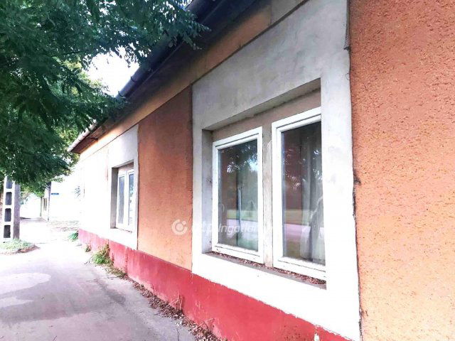 Eladó családi ház, Nagykőrösön 25.5 M Ft, 3 szobás