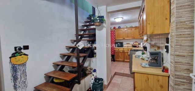 Eladó családi ház, Budapesten, XVII. kerületben 108.9 M Ft