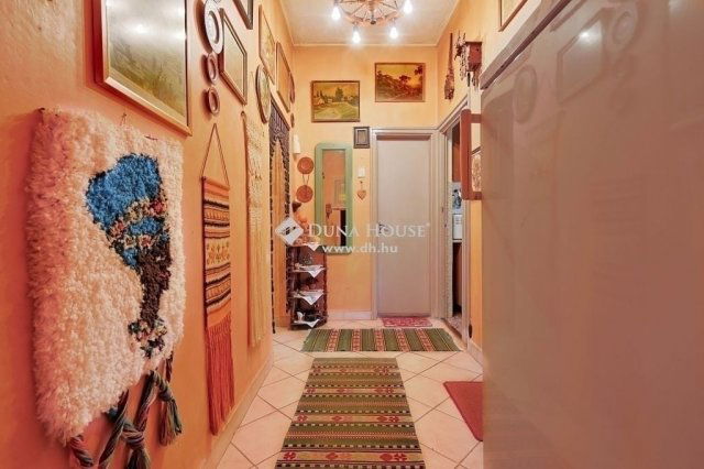 Eladó családi ház, Budapesten, XVI. kerületben 90 M Ft, 3 szobás