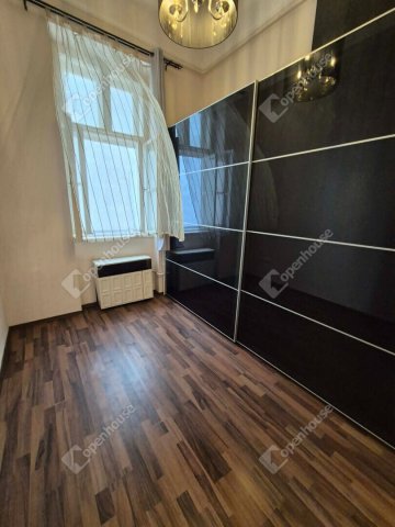 Eladó téglalakás, Budapesten, VIII. kerületben 49.99 M Ft