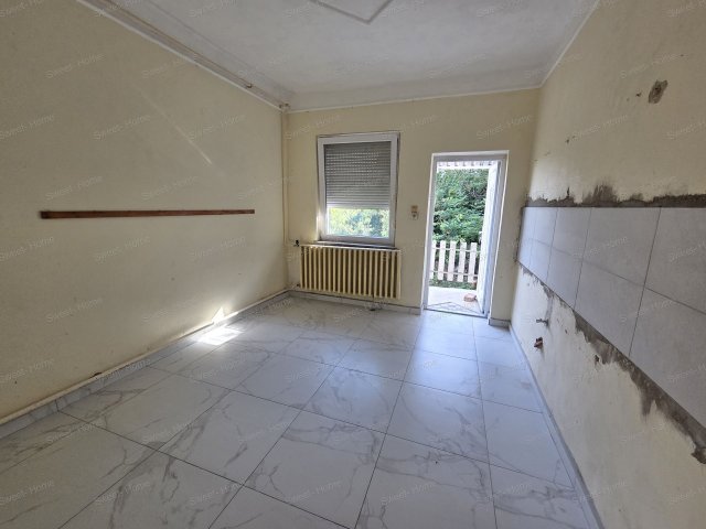 Eladó családi ház, Tiszaalpáron 32 M Ft, 3 szobás