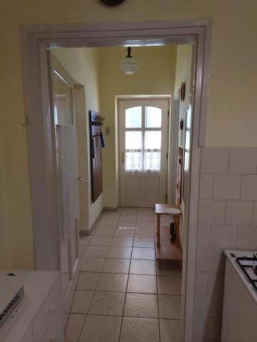 Eladó családi ház, Szabadszálláson 26.5 M Ft, 2 szobás