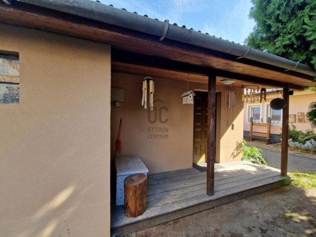 Eladó családi ház, Dunaharasztin 139.9 M Ft, 6 szobás