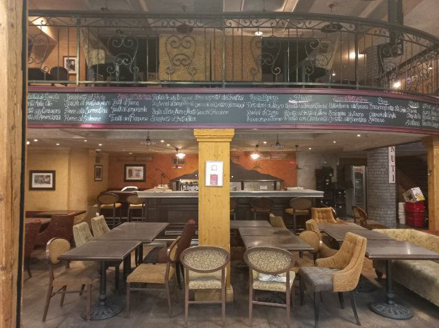 Kiadó üzlethelyiség, II. kerületben, Lövőház utcában