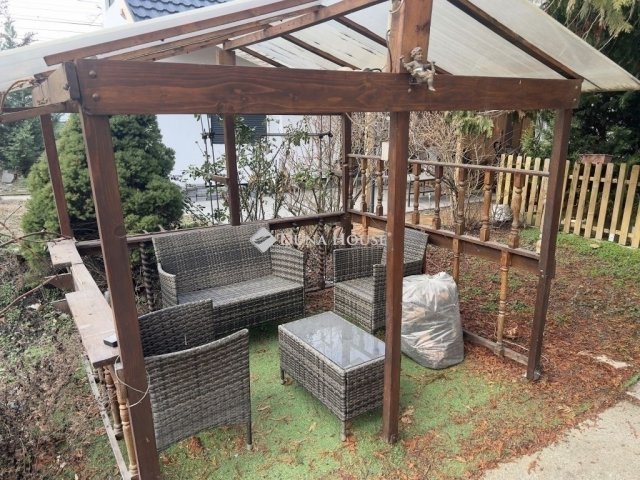 Eladó ikerház, Budapesten, III. kerületben 209.9 M Ft, 9 szobás