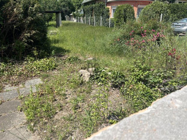 Eladó telek, Budapesten, III. kerületben 120 M Ft