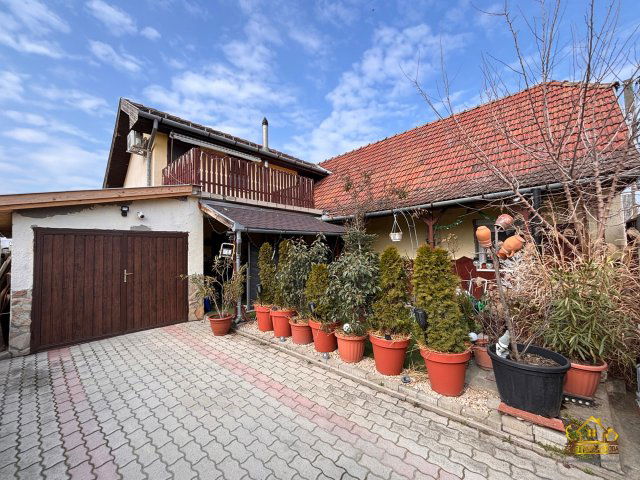 Eladó családi ház, Kiskunlacházán 53 M Ft, 4 szobás