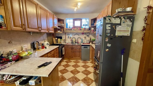 Eladó ikerház, Ikerváron 87 M Ft, 5 szobás