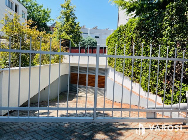 Eladó garázs, Balatonlelleén 11.9 M Ft / költözzbe.hu