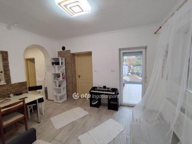 Eladó családi ház, Szeghalmon 26.9 M Ft, 1+1 szobás