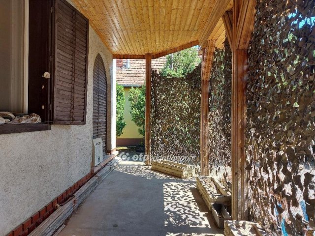 Eladó családi ház, Kiskőrösön 48 M Ft, 3 szobás