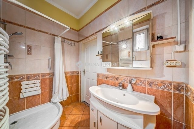 Eladó családi ház, Budapesten, XVIII. kerületben 84.9 M Ft