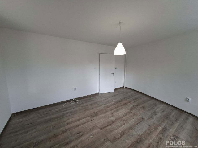 Kiadó téglalakás, albérlet, Erzsébeten 130 E Ft / hó, 1 szobás