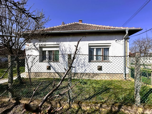 Eladó családi ház, Mezőberényben 16.9 M Ft, 3 szobás