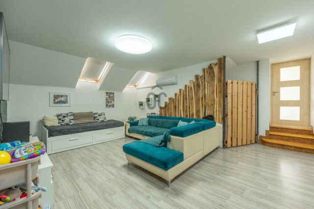 Eladó ikerház, Ráckevén 74.9 M Ft, 4 szobás