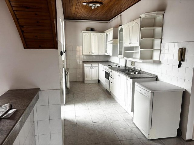 Eladó sorház, Budapesten, XV. kerületben 109 M Ft, 5 szobás