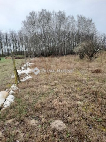 Eladó telek, Mórahalmon 4.8 M Ft / költözzbe.hu
