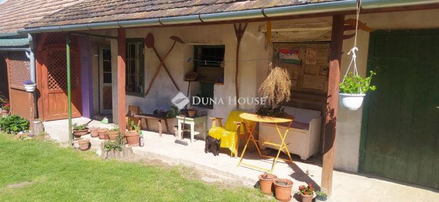 Eladó családi ház, Tengődön 36 M Ft, 4 szobás