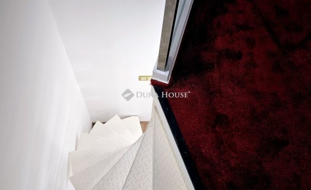 Eladó téglalakás, Budapesten, VII. kerületben 72.5 M Ft