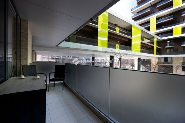 Eladó téglalakás, Budapesten, VIII. kerületben 99 M Ft, 2 szobás