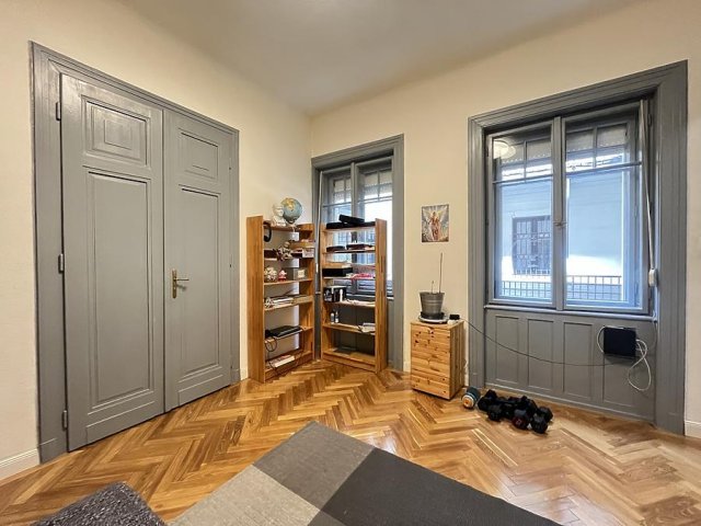 Eladó téglalakás, Budapesten, III. kerületben 70.9 M Ft