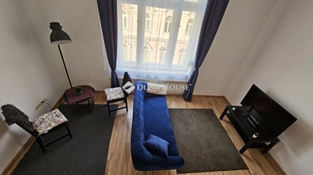 Eladó téglalakás, Budapesten, VII. kerületben 65.4 M Ft