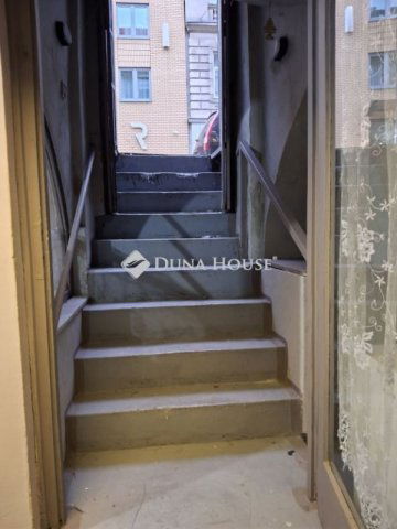 Eladó üzlethelyiség, Budapesten, VII. kerületben 28 M Ft