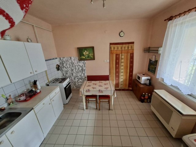 Eladó családi ház, Csarodán 18.5 M Ft, 3 szobás