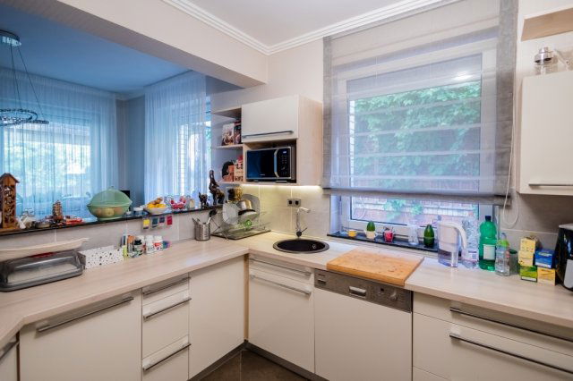 Eladó sorház, Debrecenben 224.99 M Ft, 3+2 szobás