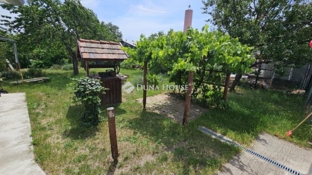 Eladó családi ház, Budapesten, XVIII. kerületben 99.9 M Ft