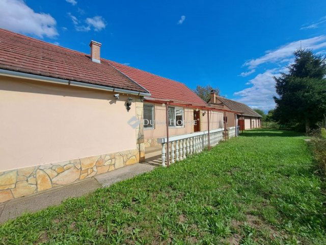 Eladó családi ház, Szaporcán 21.9 M Ft, 3 szobás