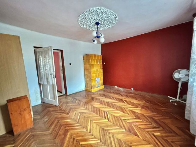 Eladó családi ház, Napkoron 21 M Ft, 2 szobás