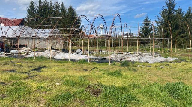 Eladó telek, Dunakeszin 187 M Ft / költözzbe.hu