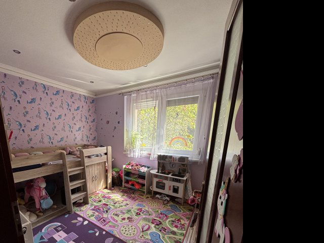 Eladó panellakás, Békéscsabán, Őr utcában 45 M Ft, 2+1 szobás