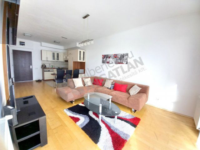 Kiadó téglalakás, albérlet, XIII. kerületben, Úszódaru utcában