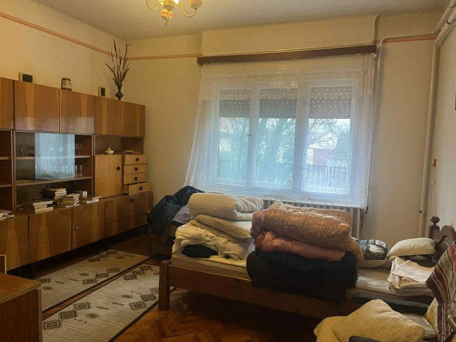 Eladó családi ház, Kabán 28.5 M Ft, 2 szobás