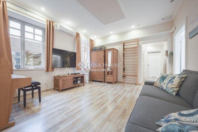Eladó családi ház, Lajosmizsén 229 M Ft, 5 szobás