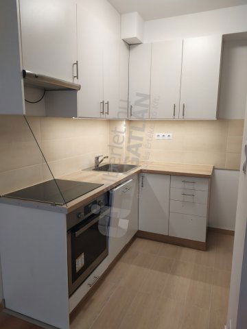 Kiadó téglalakás, albérlet, IX. kerületben, Lenhossék utcában