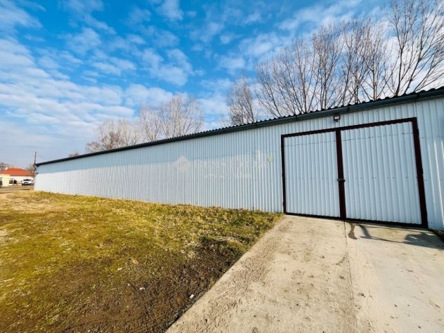 Eladó ipari ingatlan, Tápióbicskén 94.9 M Ft